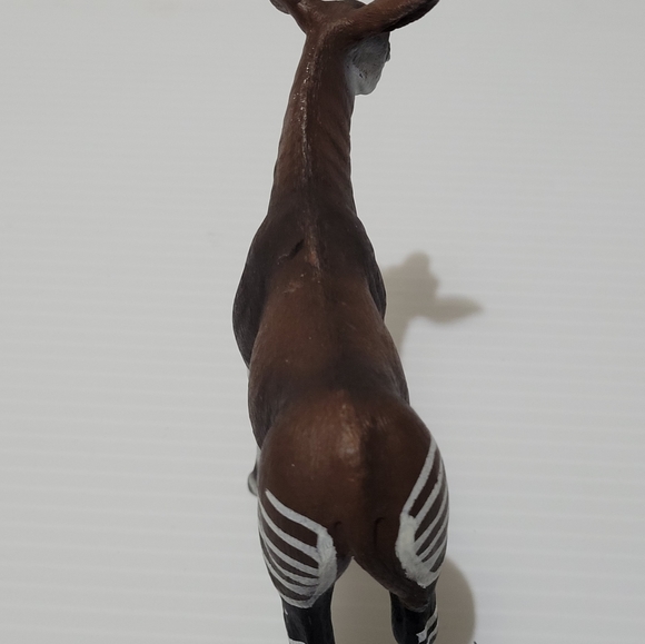 Schleich Adult Okapi Wild Life of Africa Series 2006 Retired. - Picture 5 of 6